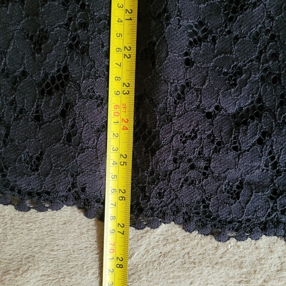 Club Monaco black lace babydoll top size 6 - Picture 13 of 13